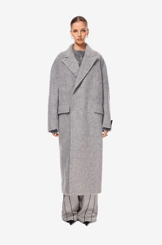 Фактурное мягкое пальто