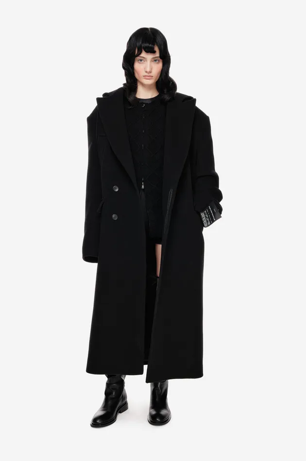Шерстяное пальто FASHION VOLUME