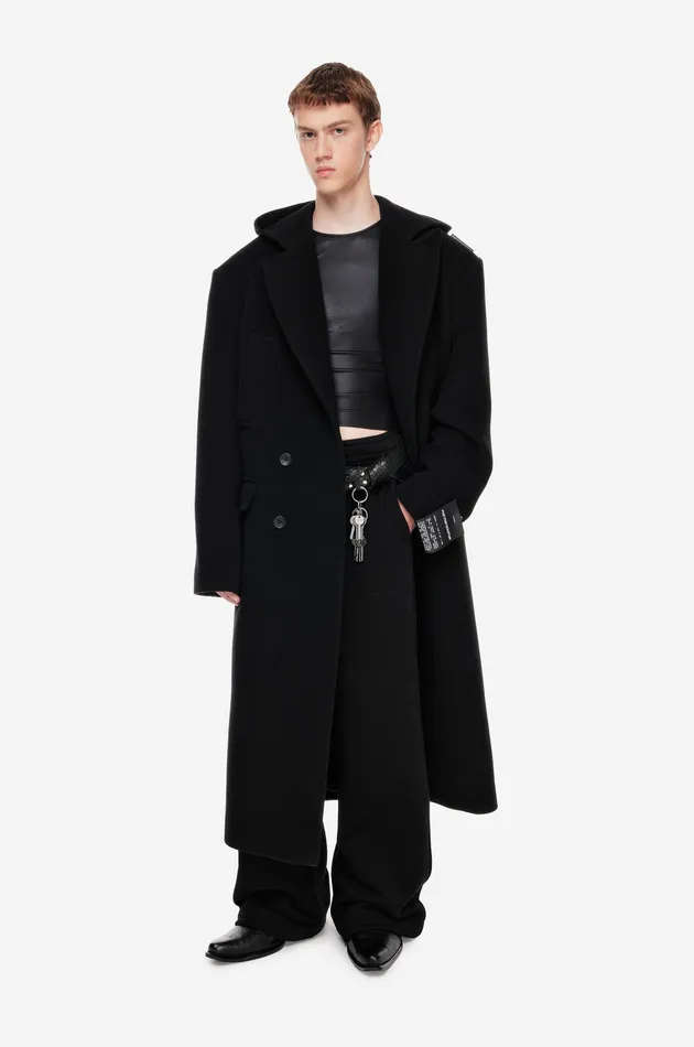 Шерстяное пальто FASHION VOLUME