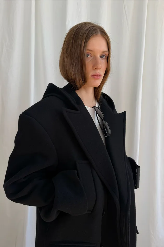 Шерстяное пальто FASHION VOLUME