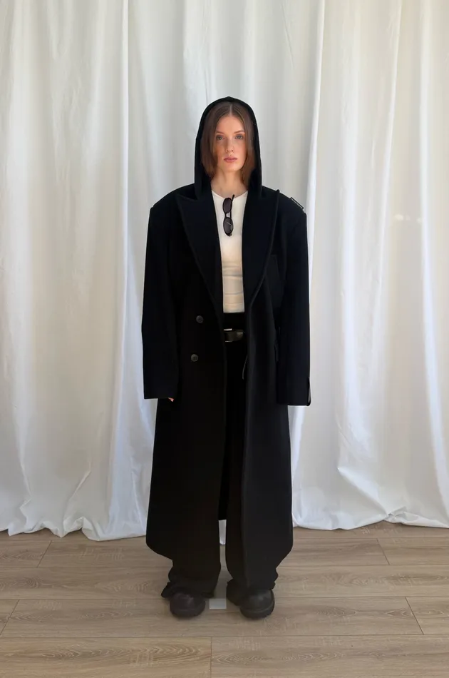 Шерстяное пальто FASHION VOLUME