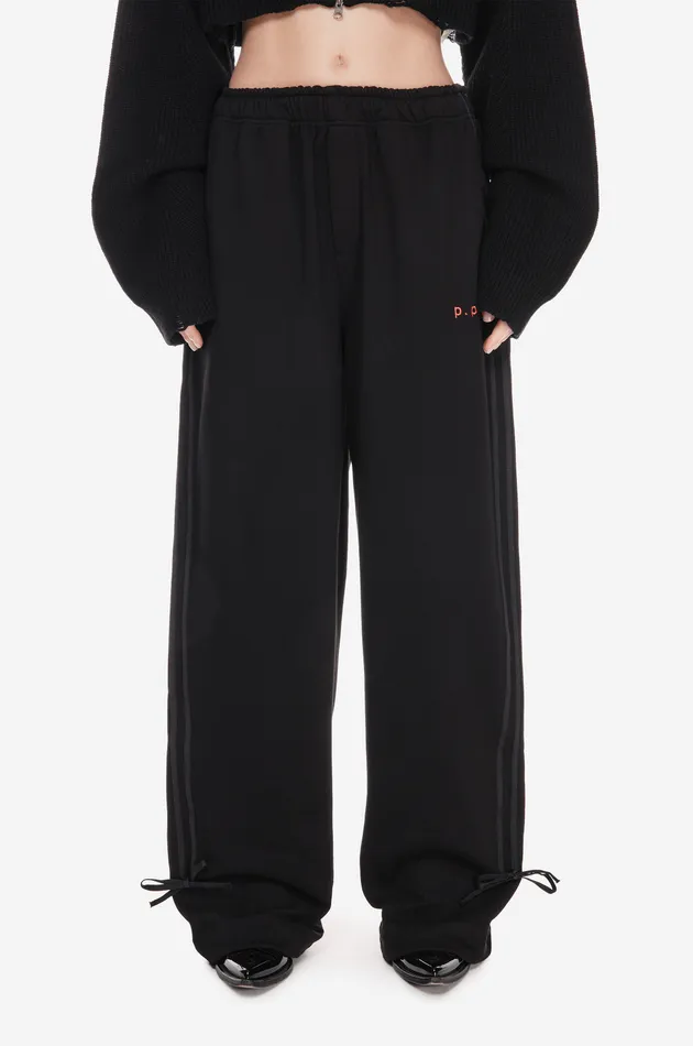Брюки свободного кроя с лампасами